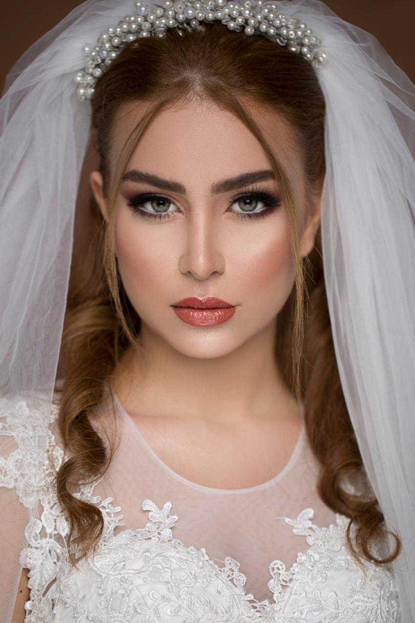 How to Create a Long-Lasting Bridal Makeup Look That Stays Flawless All Day