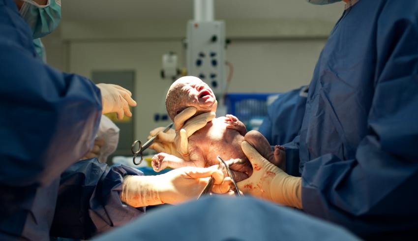 Expert Insights on Cesarean Delivery in Dubai for Mothers