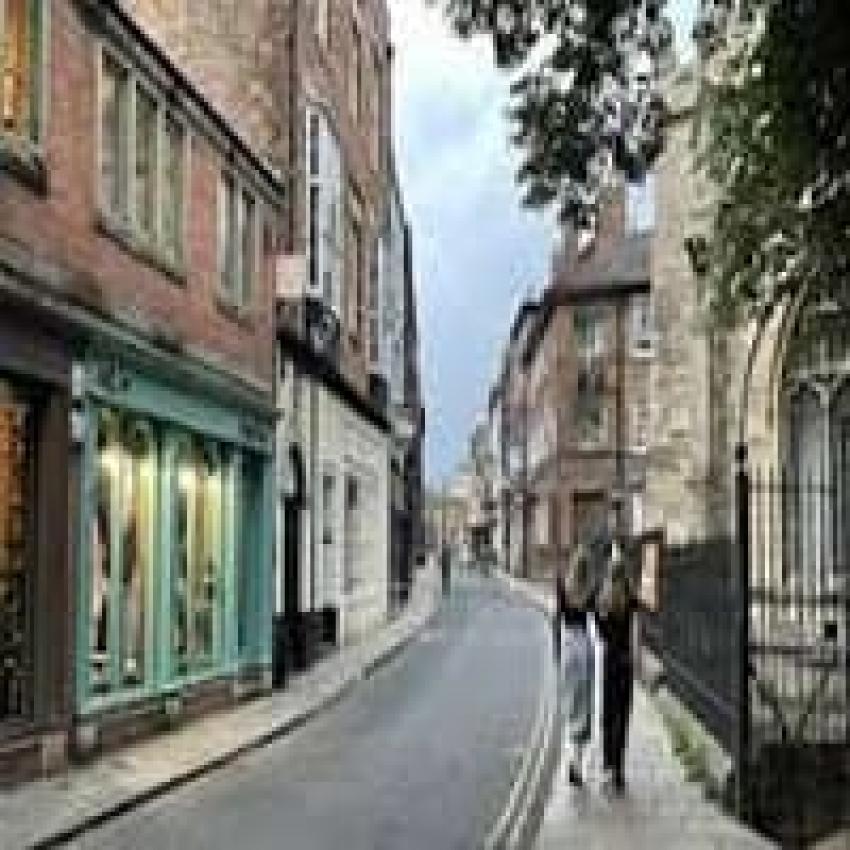 I’m a Teenager Moving from the US to England with My Family