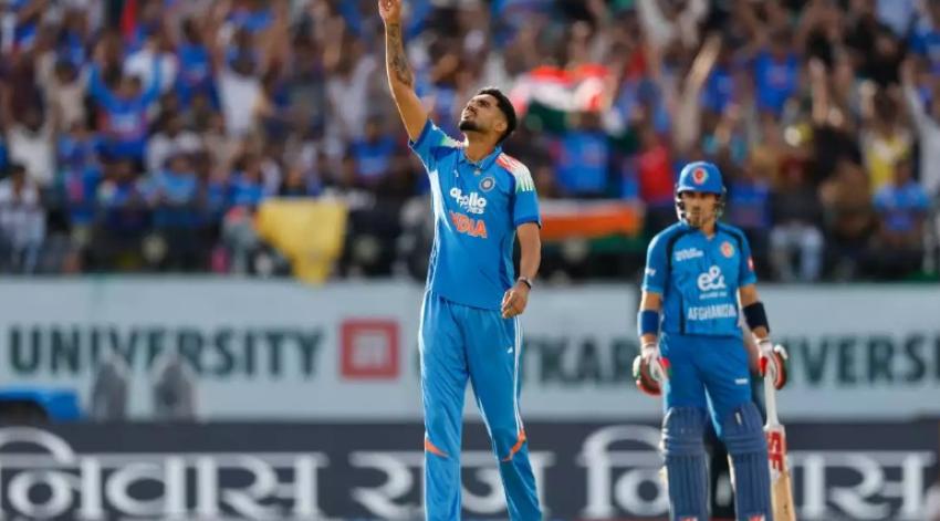 Tall fast bowlers offer us a little bit more: Shubman Gill