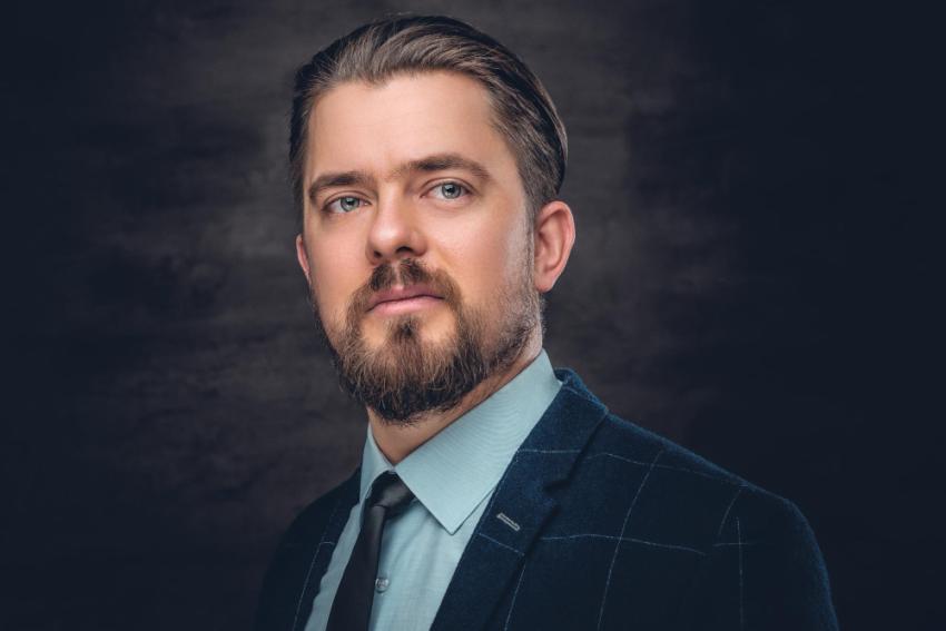 How CEOs Use the Best Headshot Photographer in Los Angeles