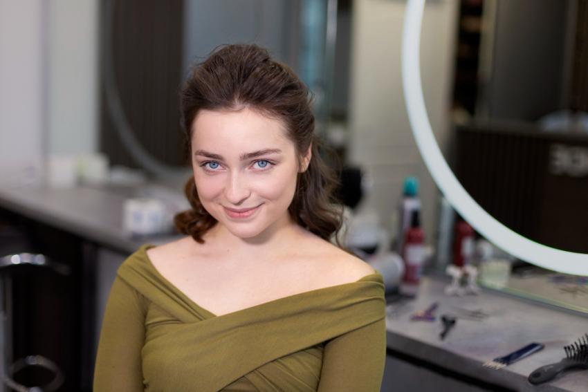 What Makes a Headshot Makeup Artist in Dallas Stand Out