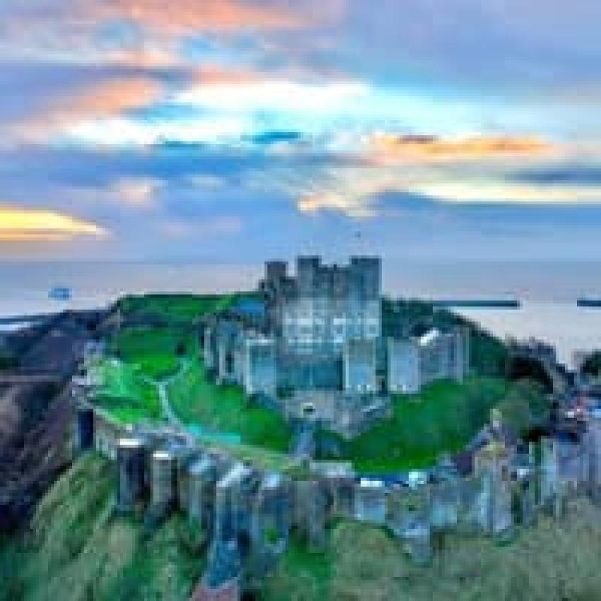 Which Cities in England Offer the Best Tourist Attractions for Visitors