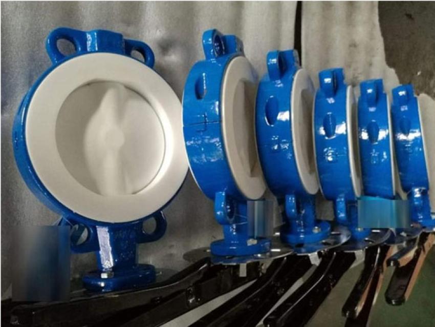 What is the rated pressure of a valve?