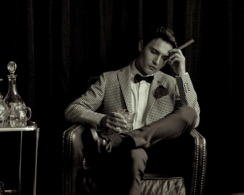 How to Dress Like a 1920s Gentleman in Modern Times