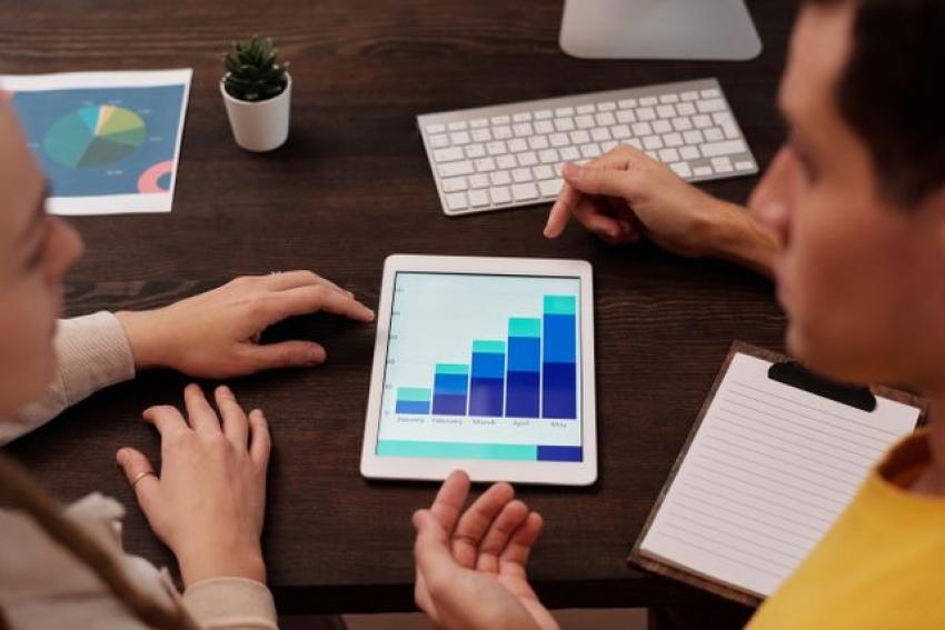 Adjusting Strategy Mid-Campaign: How an SEO Company Manila Handles Algorithm Shifts