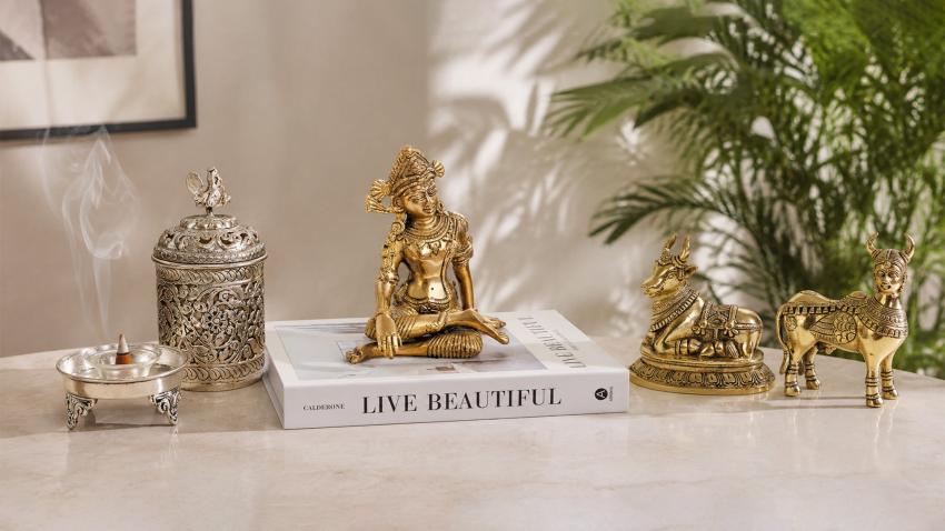 Welcoming the Divine: How to Bring Serenity to Your Daily Pooja Space