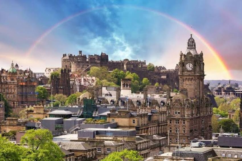 What Are the Benefits of Living in the United Kingdom (UK)