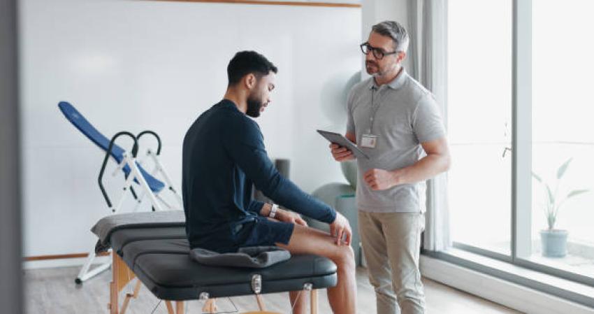 In-Clinic vs. At-Home PT: Which Is Right for You