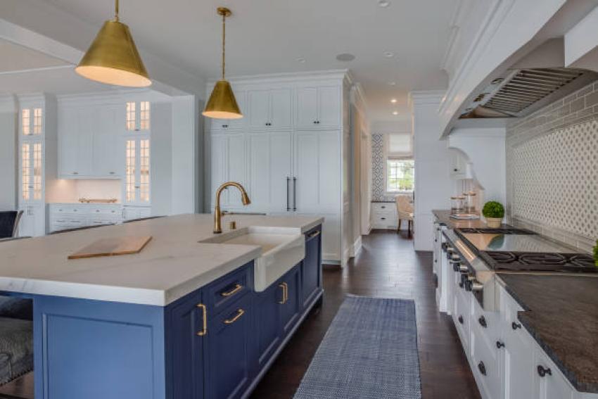 What Homeowners Can DIY in a Cabinet Gut