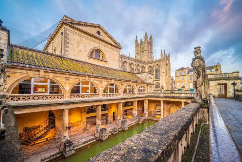 What Are the Most Historic and Interesting Places to Visit in the UK?
