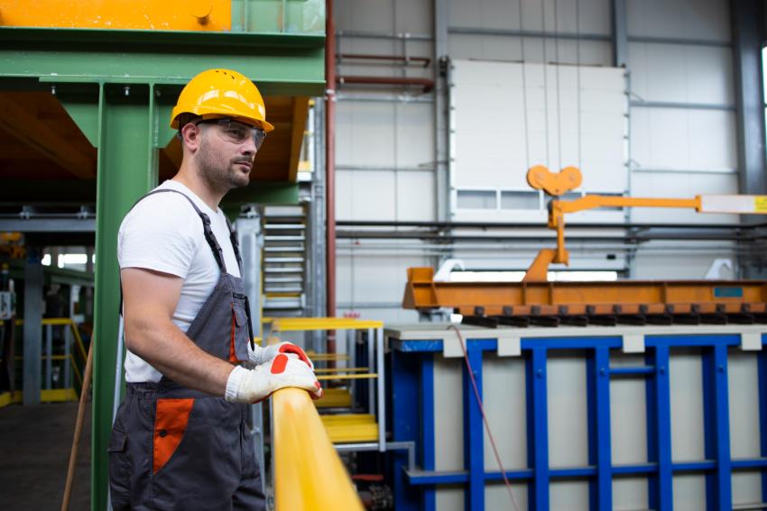 Why Supplier of Hooklift Bins Are a Smart Choice for Heavy Loads